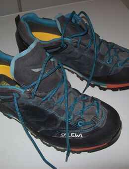 Wanderschuhe - Erwitte