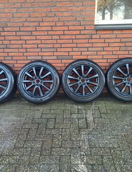 Alufelgen mit Winterreifen einen Winter gelaufen 2 Jahre alt - Bösel