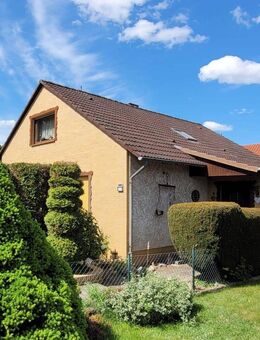 Einfamilienhaus mit Garage in ruhiger Lage, provisionsfrei - Helmstedt