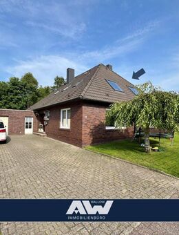 Schöne Oberwohnung mit Gartenteil in Hage! - Hage