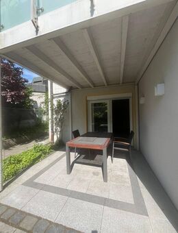 Gepflegte 1-Zimmer-Wohnung in Erlenstegen - Nähe Wöhrder See - EBK und Terrasse - Nürnberg