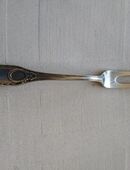 Silberne Cocktailgabel - wunderschön und altersbdingt gut erhalten in 60385