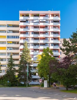 Helle 1-Zimmer-Wohnung mit Balkon in ruhiger Lage - Leonberg (Baden-Württemberg)