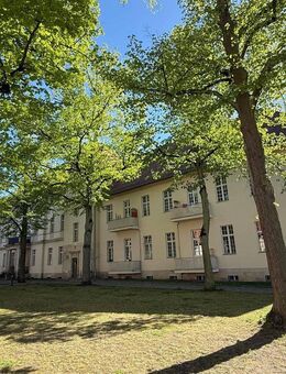 Traumhafte vermietete 2-Zimmer-Wohnung im historischen Ludwig-Hoffmann-Quartier - Berlin