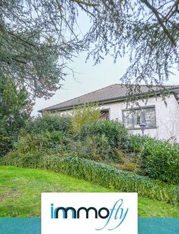 Exklusives Einfamilienhaus mit Einliegerwohnung und großem Grundstück in Top-Lage - Übach-Palenberg