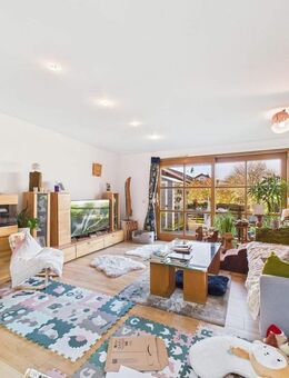 Maisonette mit eigenem Eingang & großer Terrasse - wie ein kleines Haus - Forstern