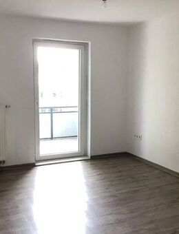 Helle 2-Zimmer-Wohnung in Innenstadtlage mit Balkon - Bielefeld
