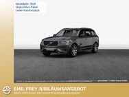 Volvo XC90, T8 AWD Recharge 7S Plus-Dark Glasd °, Jahr 2023 - Frankfurt (Main)