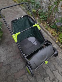 Rasenkehrmaschine - Chemnitz
