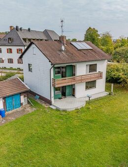 ALTÖTTING / Charmantes Einfamilienhaus auf großem Grundstück in zentraler Lage - Altötting