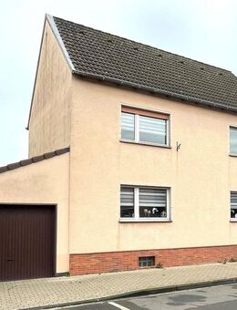 Raumwunder auf großem Grundstück - Bergheim (Nordrhein-Westfalen)