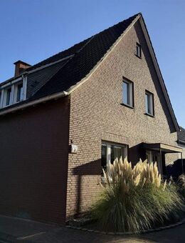 Charaktervolles Wohnhaus mit weitläufigem Grundstück - Stadtlohn