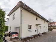Moderne Doppelhaushälfte in Waldshut, Bergstadt - Ein Zuhause für die ganze Familie - Waldshut-Tiengen