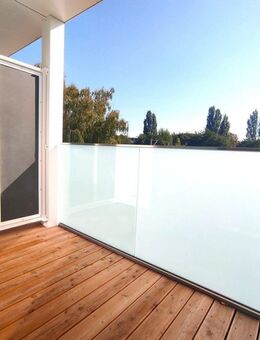 0178-8236274 - Etagenwohnung zum Sofortbezug in gefragter zentraler Lage / Lift / Balkon / Stellplatz möglich - Berlin
