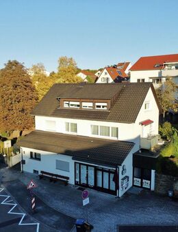 Zentrales Mehrfamilienhaus mit Gewerbeeinheit im Herzen von Obersulm! - Obersulm