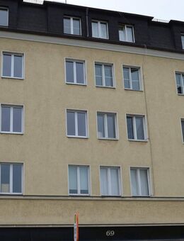 3 Zimmer Altbauwohnung - Hof