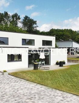 Exklusives Wohnhaus mit privater Reitanlage nähe Montabaur - Bannberscheid