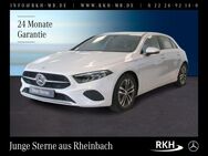 Mercedes A 180, Progressive, Jahr 2023 - Rheinbach