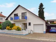 Familientraum in Sankt Leon: Freistehendes Einfamilienhaus mit großem Garten, Carport und Garage - Sankt Leon-Rot