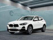 BMW X2, sDrive18i, Jahr 2022 - München