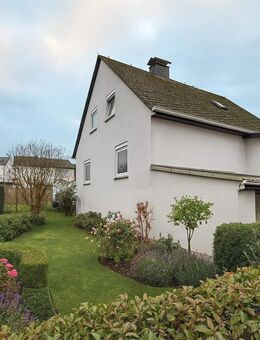 Einfamilienhaus im Neubaugebiet mit Garage und Garten in Großen-Linden - Linden (Hessen)