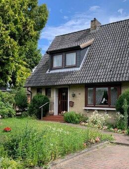 Gepflegtes Einfamilienhaus mit Garten in beliebter Lage bei Elmshorn - Bokholt-Hanredder