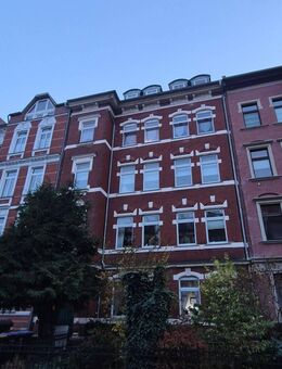 Charmante 3-Raum-Maisonettewohnung (Dachboden ausgebaut)mit 2 Balkonen zu vermieten - Erfurt