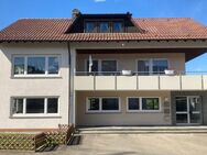 Weilstetten: Gepflegte 3-Zimmer-DG-Wohnung mit Pkw-Stellplatz - Balingen