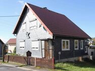 Schönes Wohnhaus mit viel Potential in traumhafter Lage - ideal für Familien - Masserberg