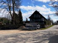 Einfamilienhaus und Bungalow (100m²) am Kummerower Hafen zu verkaufen. - Kummerow (Landkreis Mecklenburgische Seenplatte)