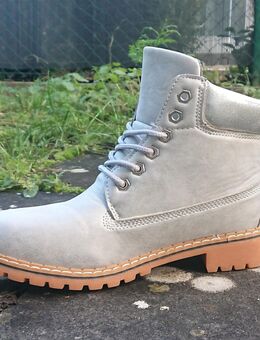 Gr. 40, Schnür- Stiefelette Boots, SILBER ( glänzend ), NEU - Bruchköbel