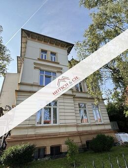 Faktor 15,6: Bereits modernisiertes 3 Parteienhaus mit 2 Garagen (2 Einheiten frei) - Lübeck