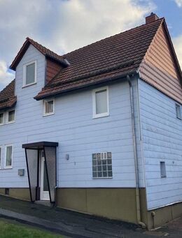 Einfamilienhaus mit Garten und Garage in Espenau-Hohenkirchen - Espenau