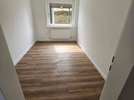 Bungalow 4,5 Zimmer Erstbezug nach Innensanierung in Wedel - Wedel