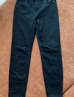 Skinny Jeans „Reserved“ EU 40 •Neu• Schwarz - Slim - Neu Wulmstorf
