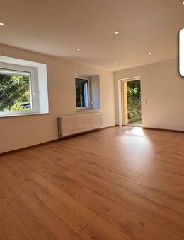 SCHADE IMMOBILIE - Erstbezug nach Renovierung! Charmante 5-Zimmerwohnung inkl. Garten! - Plettenberg