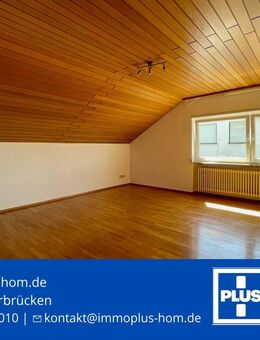 HOMBURG-ERBACH; GROSSZÜGIGE UND HELLE 2 ZKB WOHNUNG IN RUHIGER WOHNLAGE - Homburg