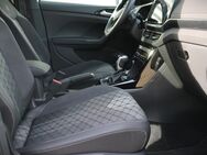 VW T-Cross, R-Line IQ DRIVE PRO, Jahr 2024 - Delitzsch