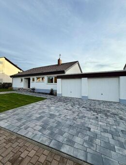 Liebhaber aufgepasst: Modernisierter Wohlfühl-Bungalow mit Sauna in Weilerbachs Toplage - Weilerbach
