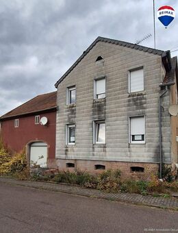 Alleinstehendes Haus mit Scheune. (Renovierungsbedürftig) - Nonnweiler