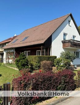 Ein- bis Zweifamilienhaus auf schönem Eckgrundstück - Herrenberg