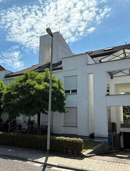 Hofheim-Lorsbach: Moderne 4-Zimmerwohnung in ruhiger Toplage - Hofheim (Taunus)