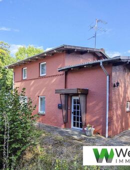 Charmantes Wohnhaus auf großzügigem 789 m² Grundstück - ideal für Gartenliebhaber und Handwerker - Hohenlockstedt