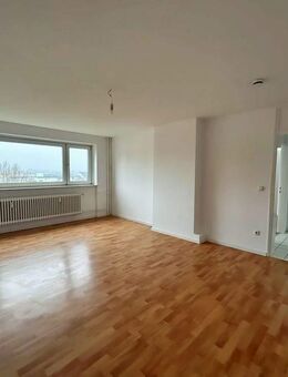 ELVIRA - Karlsfeld - helle und freundliche 2 Zimmerwohnung mit 2 Balkons - Karlsfeld