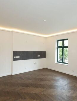 Perfekte Umstände! * Erstbezug * Parkett * Fußbodenheizung * tolles Bad * Wanne & Dusche * LED-Licht - Leipzig