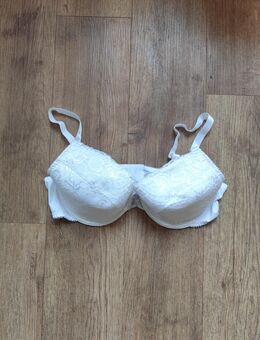 95B, Push Up BH mit Spitze, neu! - Rudolstadt