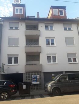 Schön geschnittene 2-Zimmer-Wohnung in zentraler Lage nur an Berufstätige - Pforzheim