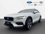 Volvo V60, Cross Country Plus B5 AWD Plus, Jahr 2022 - Jena