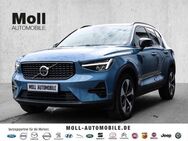 Volvo XC40 Plus Dark 2WD B4 EU6d digitales Cockpit Memory Sitze Soundsystem HarmanKardon 360 Kamera - Aachen