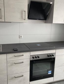 Helle Wohnung mit Einbauküche, Balkon und Garage - Furtwangen (Schwarzwald)